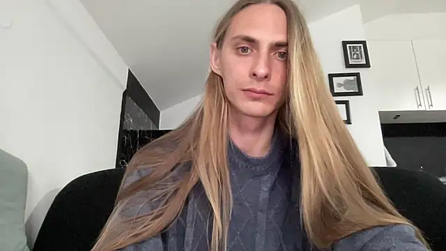 Snapshot of mi_chyort chatting on 10, 3, 2026 mi chyort online show from 10, 3, 2026