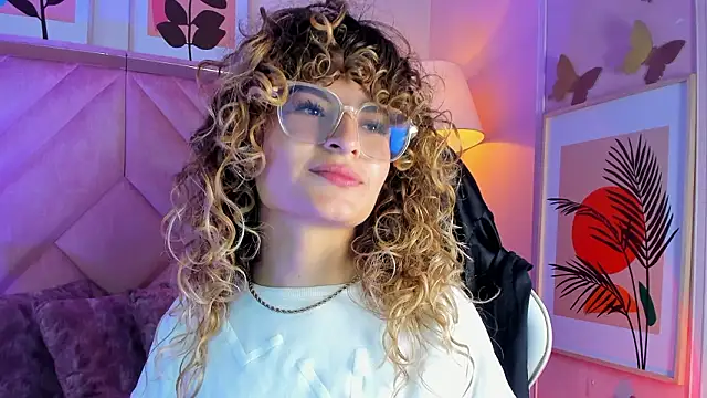 emilyjonesss  online show from 12, 3, 2026