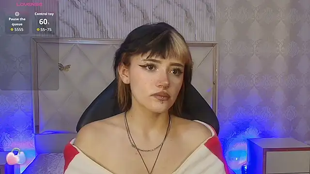 Cloee tay1 online show from 1, 7, 2026