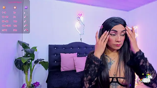 LINDSAY TAY online show from 17, 3, 2026