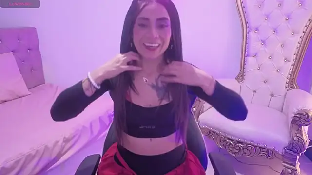 LINDSAY TAY online show from 16, 3, 2026