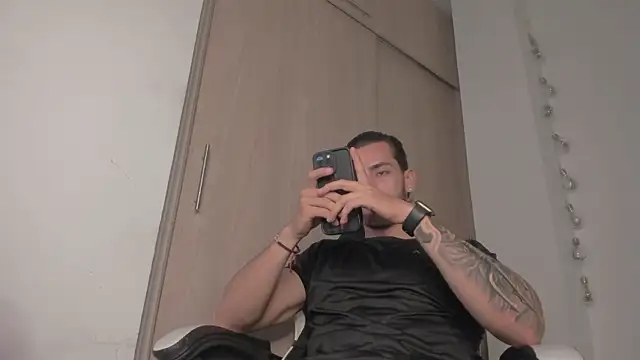 Axel  Blaze online show from 27, 3, 2026