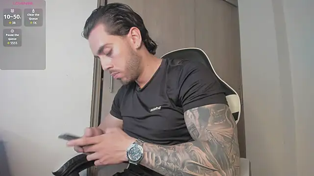 Axel  Blaze online show from 18, 5, 2026