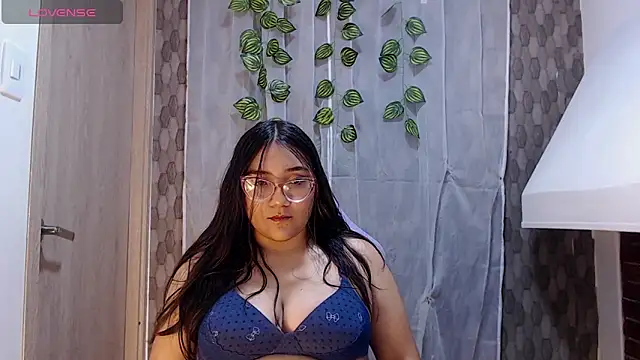 anyela donecm online show from 27, 3, 2026