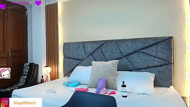 ShayMilleer online show from 12, 4, 2026