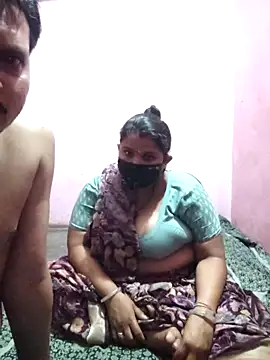 gujjuhotcouple online show from 8, 4, 2026