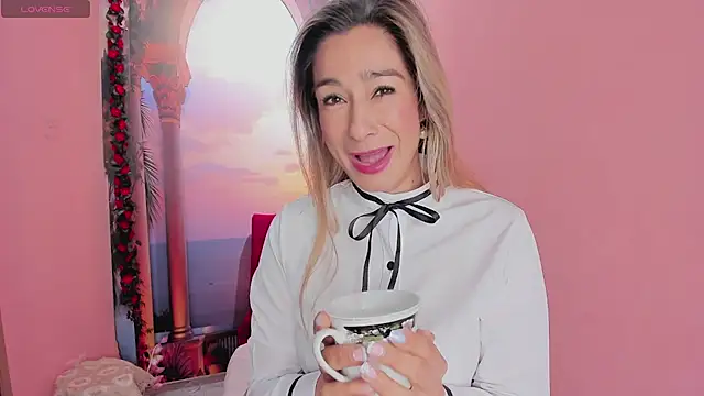 Snapshot of Madam_Dalila chatting on 19, 6, 2026 Madam Dalila online show from 19, 6, 2026