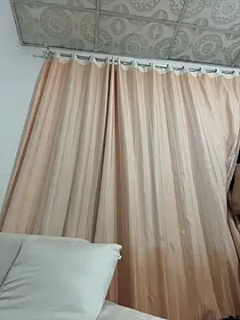 paula p07 online show from 24, 3, 2026