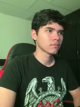 Snapshot of Camii_pink chatting on 1, 3, 2026 Camii pink online show from 1, 3, 2026