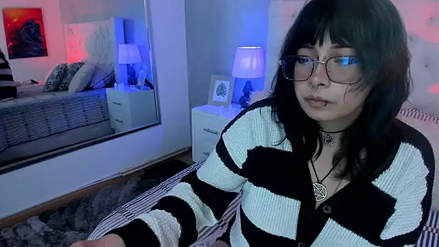 Ivi jones  online show from 9, 4, 2026