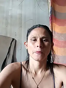 yuliitza4 online show from 1, 6, 2026