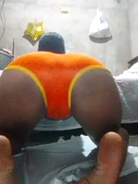 sexyhotbigass online show from 12, 3, 2026