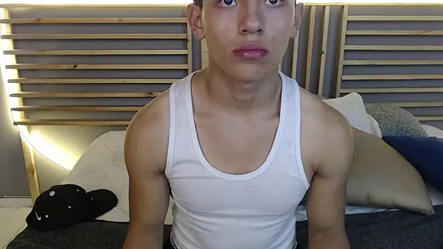 Snapshot of clark_ken01 chatting on 27, 2, 2026 clark ken01 online show from 27, 2, 2026