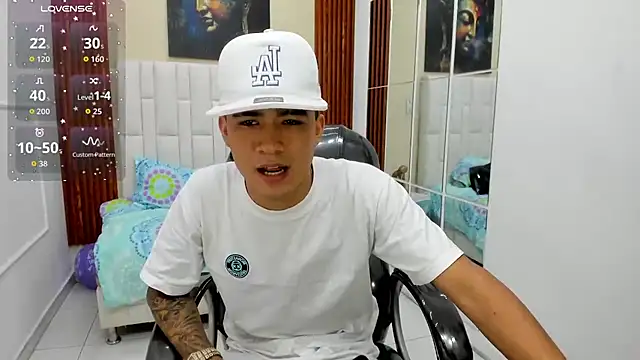 Snapshot of Thiago_collinss chatting on 29, 7, 2026 Thiago collinss online show from 29, 7, 2026