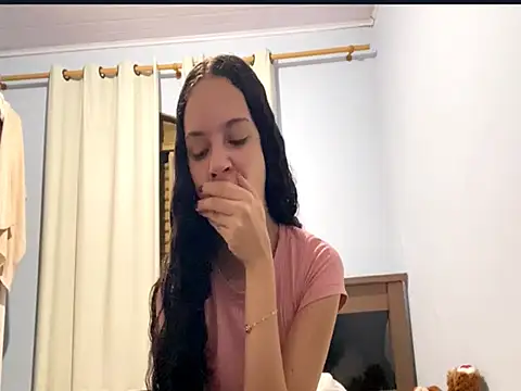 Snapshot of IvyDesirer chatting on 28, 2, 2026 IvyDesirer online show from 28, 2, 2026