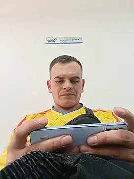 Snapshot of Edwin_Q chatting on 11, 6, 2026 Edwin Q online show from 11, 6, 2026