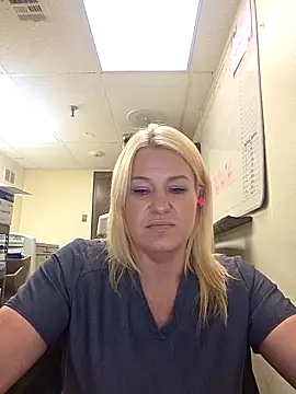 LadyB07 online show from 29, 4, 2026