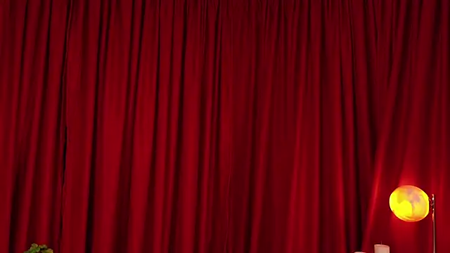 Mia Benett  online show from 25, 3, 2026