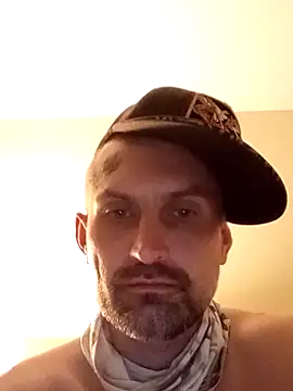Viciouzz1 online show from 4, 3, 2026