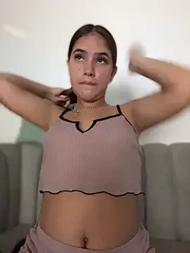 MiluRossee online show from 25, 3, 2026