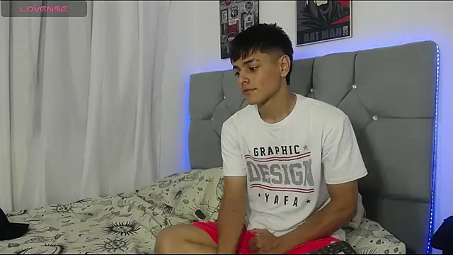 Logan Jhonson19 online show from 6, 3, 2026