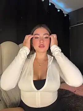 SamanthaValmont online show from 19, 4, 2026