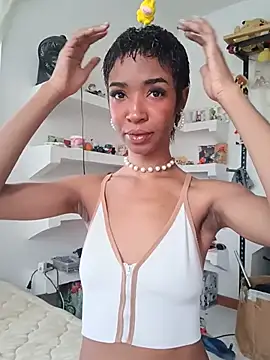 TinnaPeyton online show from 3, 6, 2026