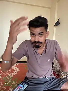 LOVELUST02 online show from 7, 4, 2026