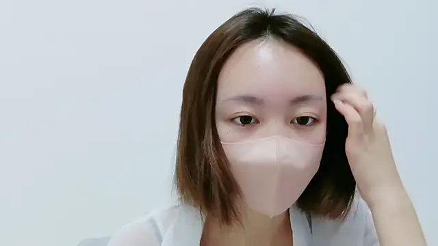 Snapshot of coco__cute chatting on 4, 3, 2026 coco cute online show from 4, 3, 2026