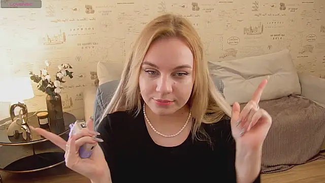 Glow Margo online show from 9, 5, 2026