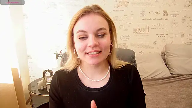 Glow Margo online show from 2, 6, 2026