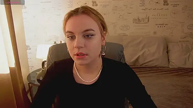 Glow Margo online show from 30, 5, 2026