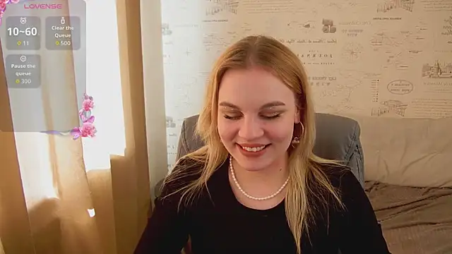 Snapshot of Glow_Margo chatting on 19, 6, 2026 Glow Margo online show from 19, 6, 2026