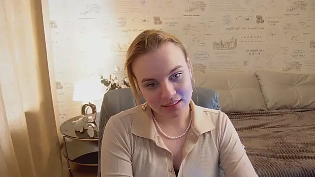Glow Margo online show from 17, 5, 2026