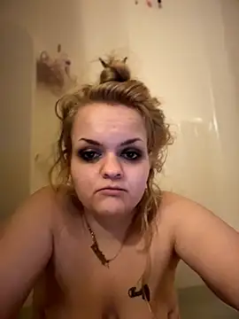 Snapshot of DaddysLakieBaby chatting on 4, 4, 2026 DaddysLakieBaby online show from 4, 4, 2026