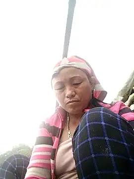 Lucie Fuzk online show from 23, 3, 2026