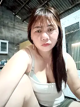 lyly sexx online show from 24, 3, 2026