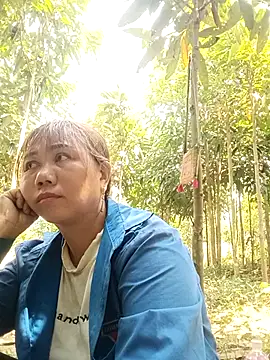 lyly sexx online show from 9, 4, 2026