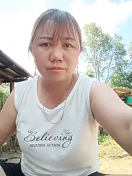 lyly sexx online show from 17, 5, 2026