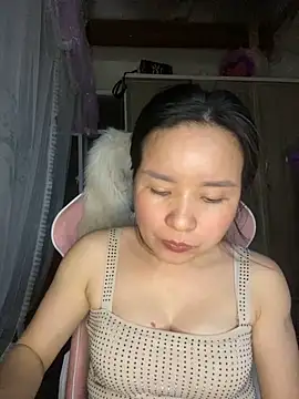 Snapshot of Ivy_Trix2 chatting on 20, 4, 2026 Ivy Trix2 online show from 20, 4, 2026