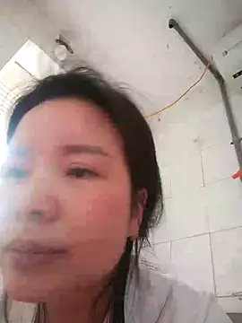 Ivy Trix2 online show from 13, 3, 2026