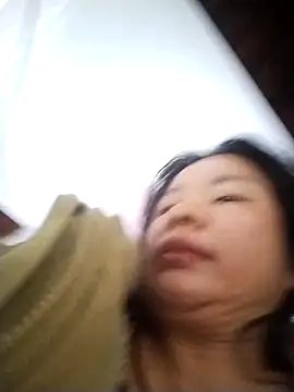 Ivy Trix2 online show from 10, 3, 2026