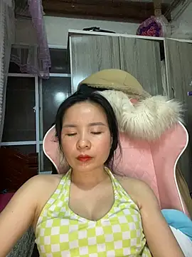 Ivy Trix2 online show from 24, 3, 2026