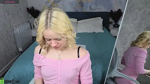 Tessa Ashe online show from 12, 4, 2026