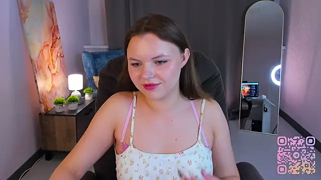 Snapshot of serinella_ chatting on 23, 6, 2026 serinella online show from 23, 6, 2026