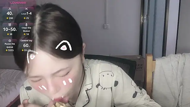 F-Yihao online show from 13, 4, 2026