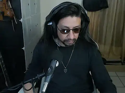 AntuanSV online show from 5, 3, 2026