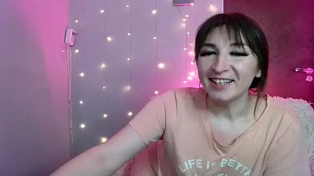 Birdie Kiss online show from 27, 5, 2026