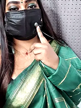 Cutie Nila online show from 3, 4, 2026