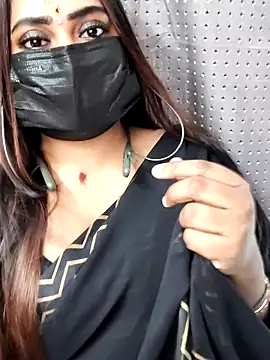 Cutie Nila online show from 19, 3, 2026